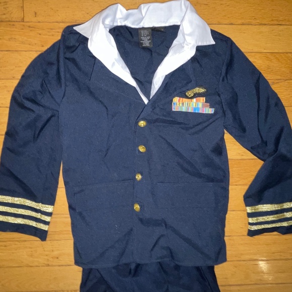 Children’s Authentic Kids Pilot Halloween Costume - Picture 4 of 9